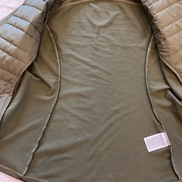 Nike Women’s Running Jacket Medium Moss Green Lightweight Zip Up Activewear - Picture 12 of 15